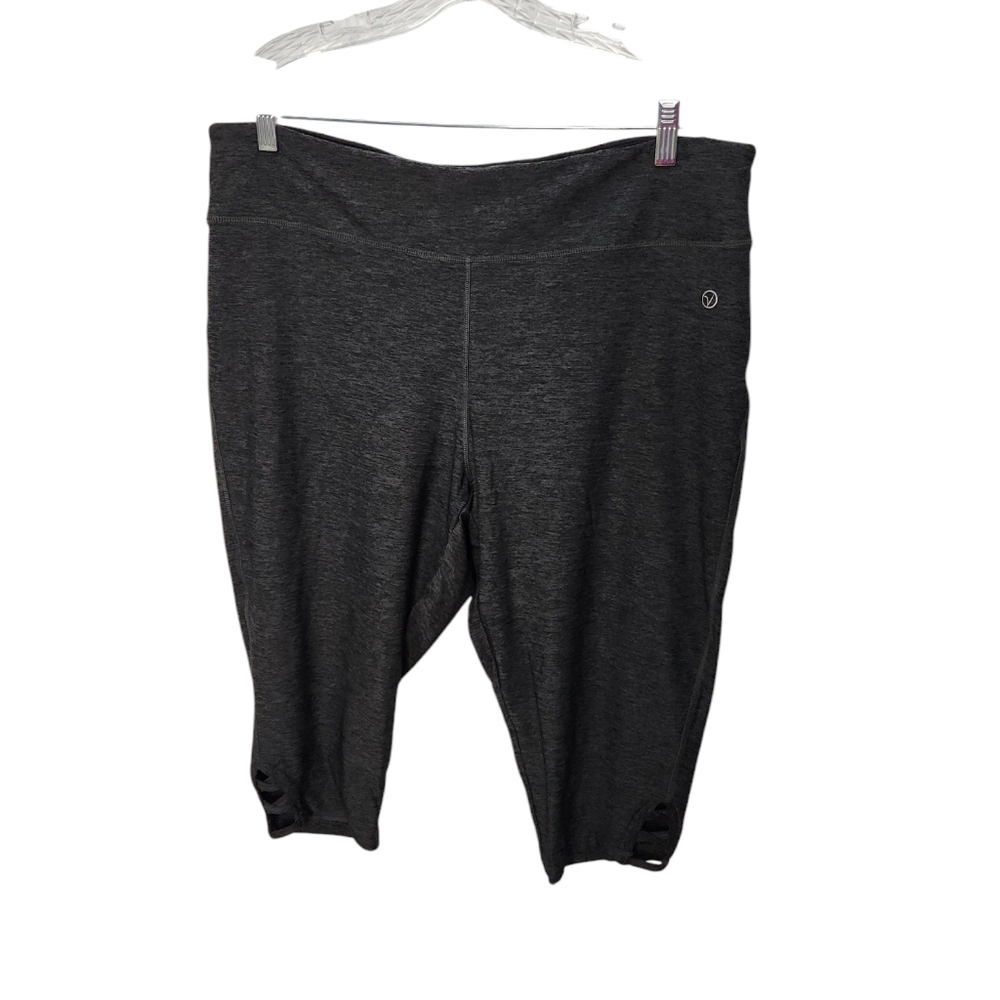 VOGO Athletica Cropped Pants Cutouts‎  Size XXL Plus